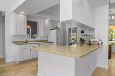28308 Moray Dr, Bonita Springs, FL 34135 - Photo 10