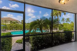 1050 6th St S, Naples, FL 34102 - Photo 36
