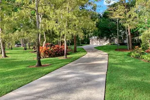 661 27th St NW, Naples, FL 34120 - Photo 38