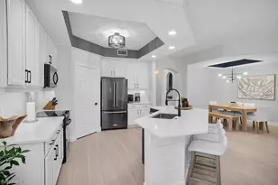 1252 Rialto Way, Naples, FL 34114 - Photo 2