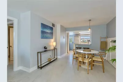 1100 8th Ave S #204A, Naples, FL 34102 - Photo 2
