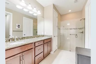 10641 Jackson Square Dr, Estero, FL 33928 - Photo 20