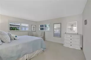 222 Harbour Dr, Naples, FL 34103 - Photo 12