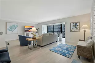 222 Harbour Dr, Naples, FL 34103 - Photo 4