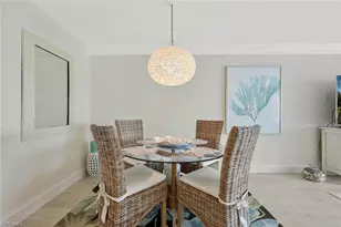 222 Harbour Dr, Naples, FL 34103 - Photo 10