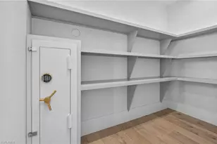 2231 Forrest Ln, Naples, FL 34102 - Photo 18