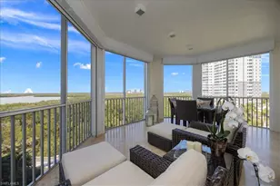285 Grande Way, Naples, FL 34110 - Photo 22