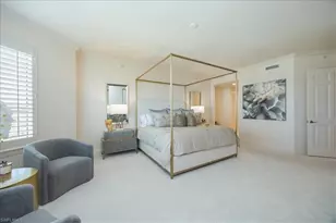 285 Grande Way, Naples, FL 34110 - Photo 12