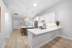 8089 San Vista Cir, Naples, FL 34109 - Photo 10