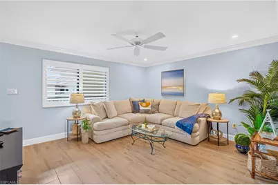 788 Park Shore Dr #D36, Naples, FL 34103 - Photo 2