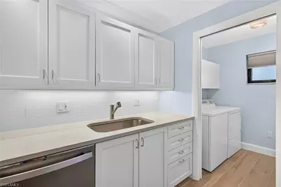 788 Park Shore Dr #D36, Naples, FL 34103 - Photo 4