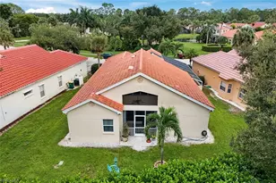 129 Sabal Lake Dr, Naples, FL 34104 - Photo 22