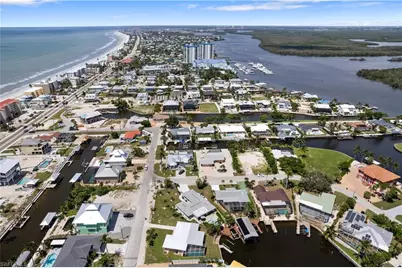 5161 Williams Dr, Fort Myers Beach, FL 33931 - Photo 6