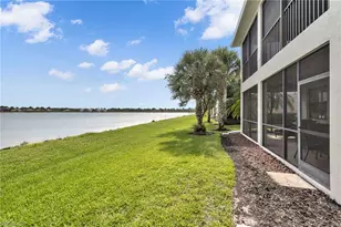 10626 Smoke House Bay Dr, Naples, FL 34120 - Photo 16