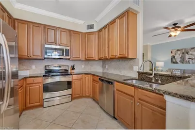 10626 Smokehouse Bay Dr #102, Naples, FL 34120 - Photo 4