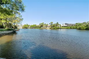 27557 Shore Dr, Bonita Springs, FL 34134 - Photo 8