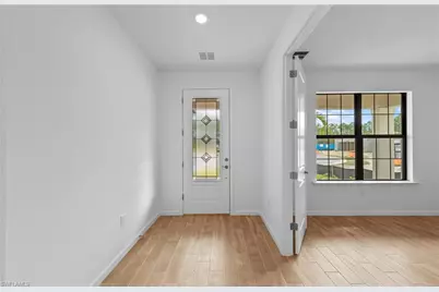 2084 Freemont Way, Naples, FL 34120 - Photo 4
