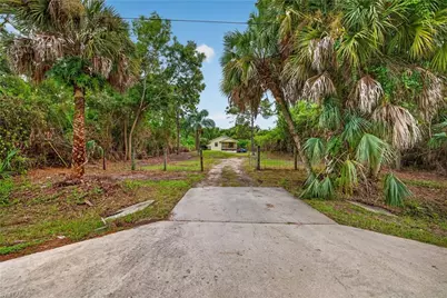 3740 18th Ave NE, Naples, FL 34120 - Photo 2