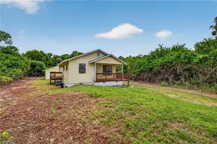 3740 18th Ave NE, Naples, FL 34120 - Photo 6