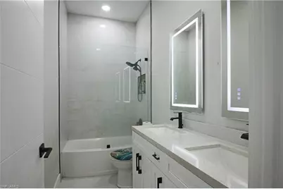3902 4th St SW, Lehigh Acres, FL 33976 - Photo 20