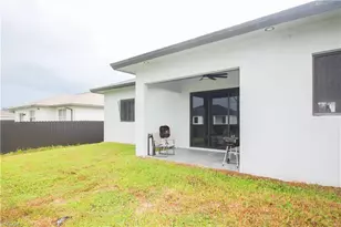 3902 4th St SW, Lehigh Acres, FL 33976 - Photo 32