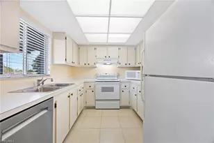 5683 Rattlesnake Hammock Rd, Naples, FL 34113 - Photo 6