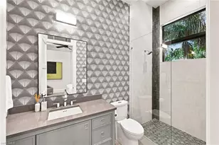 1300 Nautilus Rd, Naples, FL 34102 - Photo 44