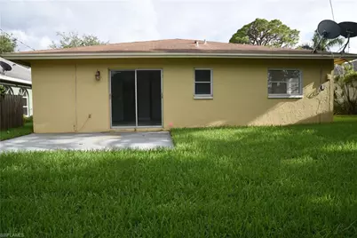 735 98th Ave N, Naples, FL 34108 - Photo 16