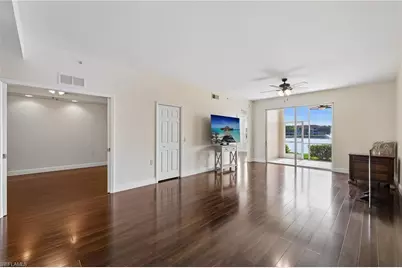 2810 Cypress Trace Cir #2112, Naples, FL 34119 - Photo 2