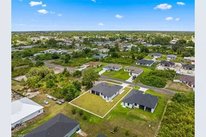 2513 13th St SW, Lehigh Acres, FL 33976 - Photo 34