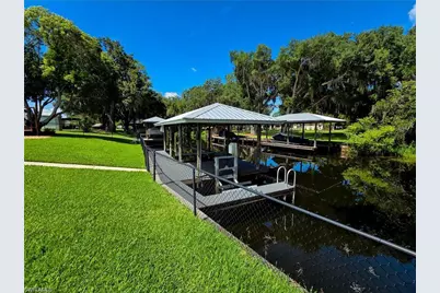 864 Peachtree Dr, Lake Placid, FL 33852 - Photo 8