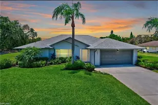 1364 Windswept Ave, Naples, FL 34109 - Photo 2