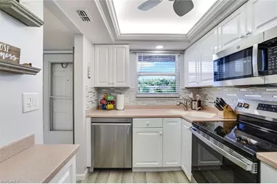 200 Forest Lakes Blvd #204, Naples, FL 34105 - Photo 6