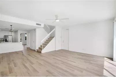 8100 Josefa Way, Naples, FL 34114 - Photo 6