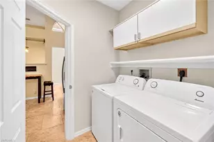 181 Napa Ridge Rd E, Naples, FL 34119 - Photo 20