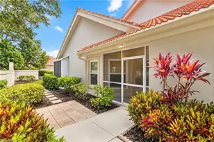 181 Napa Ridge Rd E, Naples, FL 34119 - Photo 2