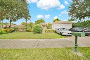 [Address not provided], Naples, FL 34116 - Photo 2