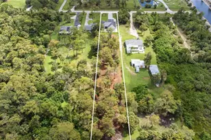 887 6th St SE, Naples, FL 34117 - Photo 32