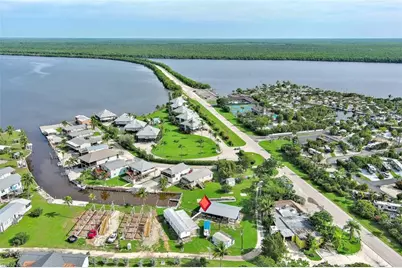 1241 S Lopez Ln, Chokoloskee, FL 34138 - Photo 20