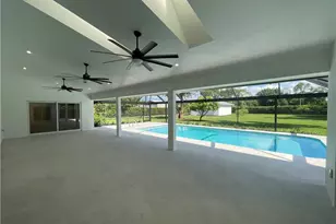5520 Cynthia Ln, Naples, FL 34112 - Photo 22
