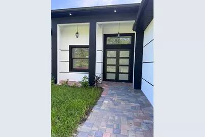 818 Columbus Ave, Lehigh Acres, FL 33972 - Photo 4