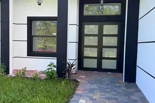 818 Columbus Ave, Lehigh Acres, FL 33972 - Photo 6