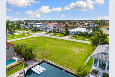 960 Bonita Ct, Marco Island, FL 34145 - Photo 24