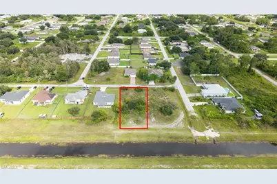 4404 Loraine Ave S, Lehigh Acres, FL 33976 - Photo 6