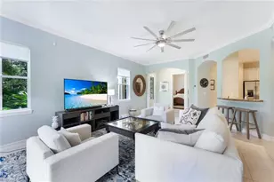 2662 Bolero Dr, Naples, FL 34109 - Photo 4