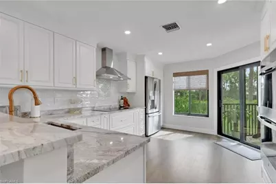 27131 Oakwood Lake Dr, Bonita Springs, FL 34134 - Photo 4