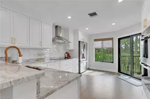 27131 Oakwood Lake Dr, Bonita Springs, FL 34134 - Photo 4