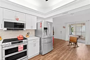 6045 Chardonnay Ln, Naples, FL 34119 - Photo 2