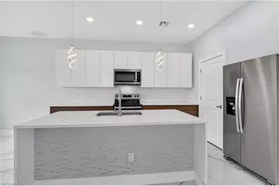 454 Mercedes Ct, Lehigh Acres, FL 33972 - Photo 20