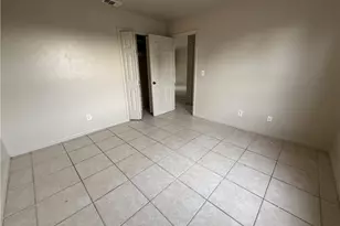 3950 Lora St, Fort Myers, FL 33916 - Photo 8